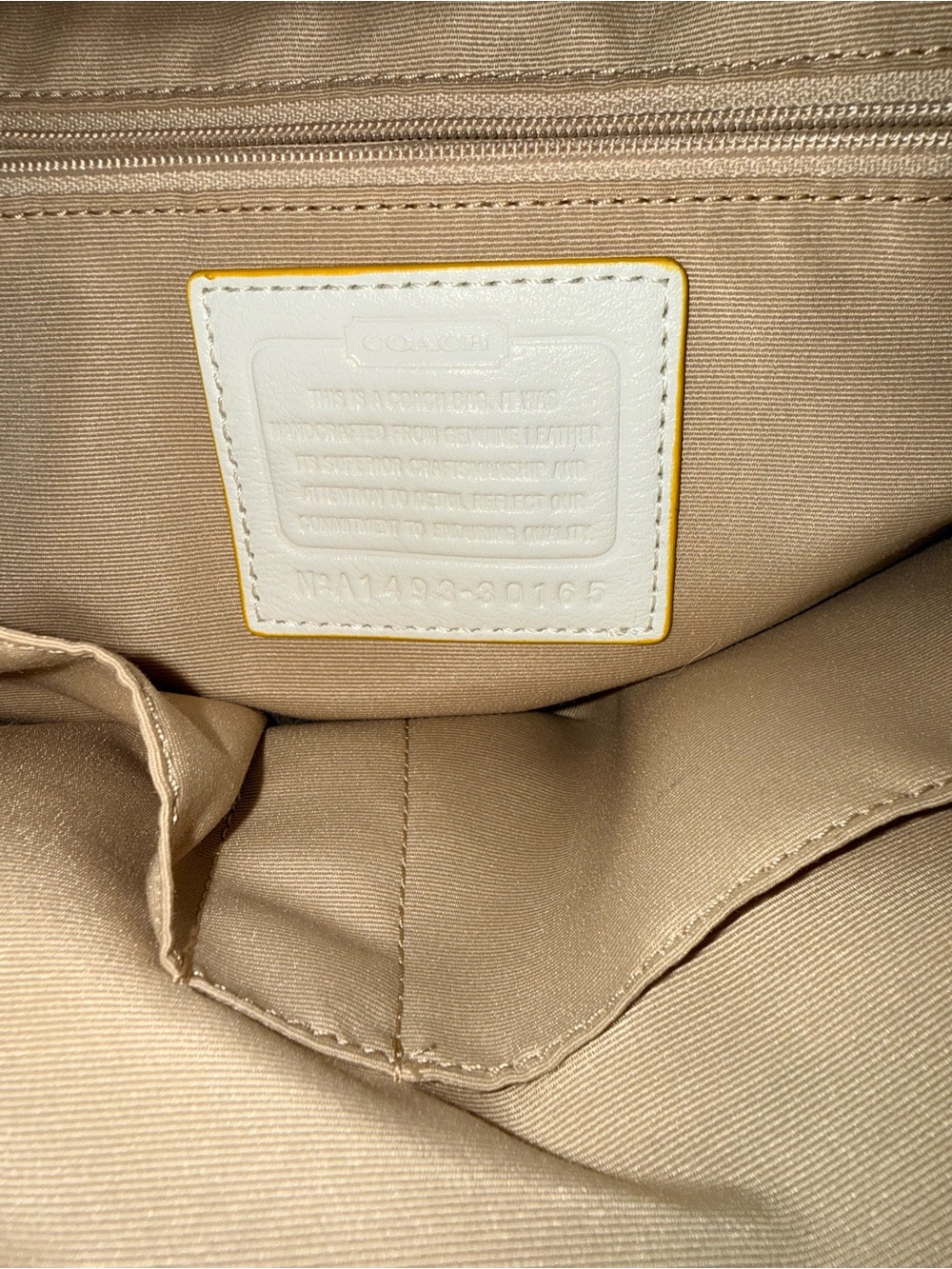 Coach satchel - Picture 4 of 9